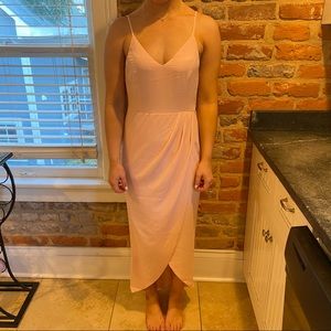 Showpo Pink Dress. Dress has a zipper closure on the back. Size Is 14